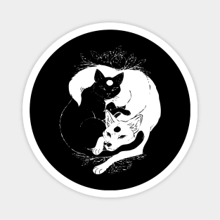 ying yang cat Magnet